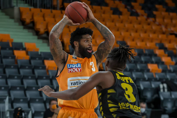 技战术与精 技战术与精